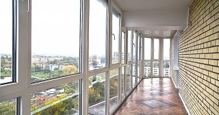 Панорамное остекление балкона Кашира, цена от 3690 руб.